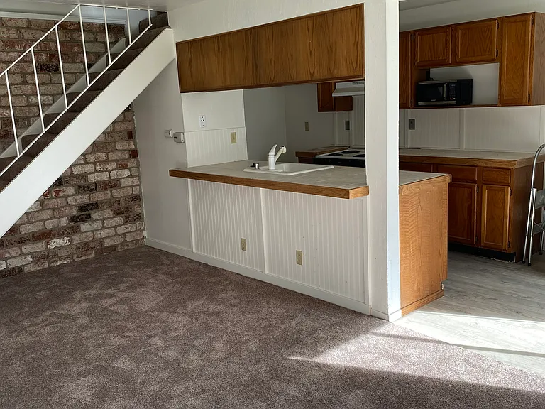 2460 Plata Ct — Photo 10