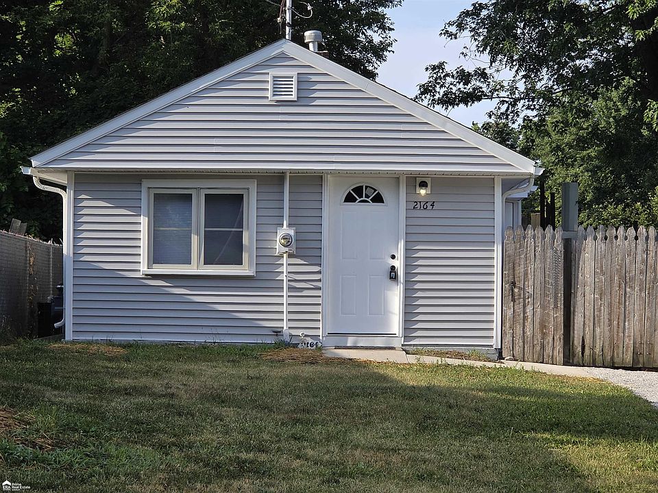 1st image of 2164 E Whittemore Ave