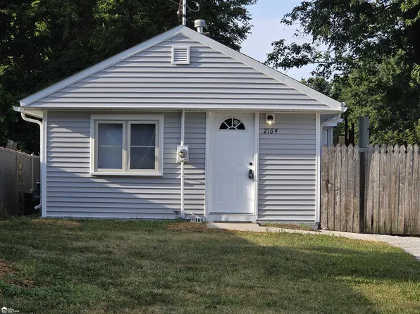 2164 E Whittemore Ave, Burton, MI 48529
