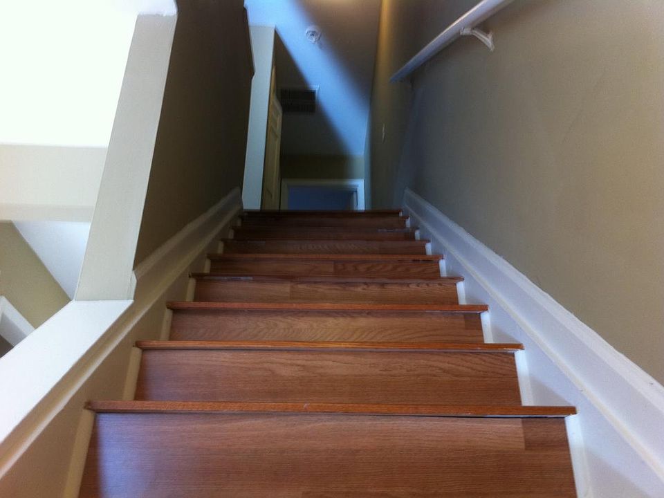 2nd image of 743 Oak Dr