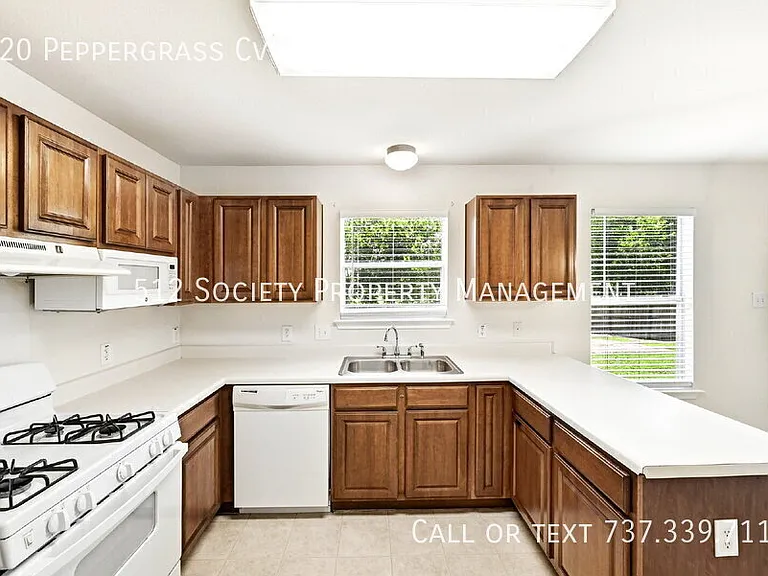 220 Peppergrass Cv — Photo 13