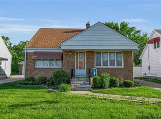 138 McNaughton Ave, Cheektowaga, NY 14225