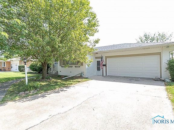 2nd image of 206 Parkview Dr