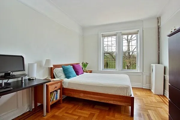 Sold by Corcoran | media 19