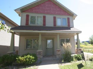 208 Ball Field Dr, Red Wing, MN 55066