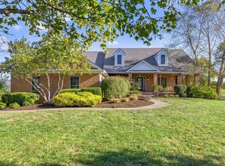 108 Revere Dr, Versailles, KY 40383