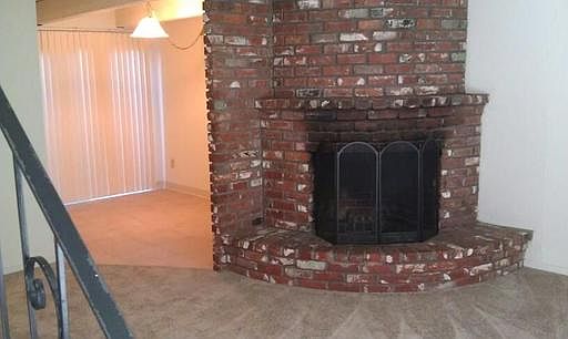 3rd image of 2326 V St APT 6