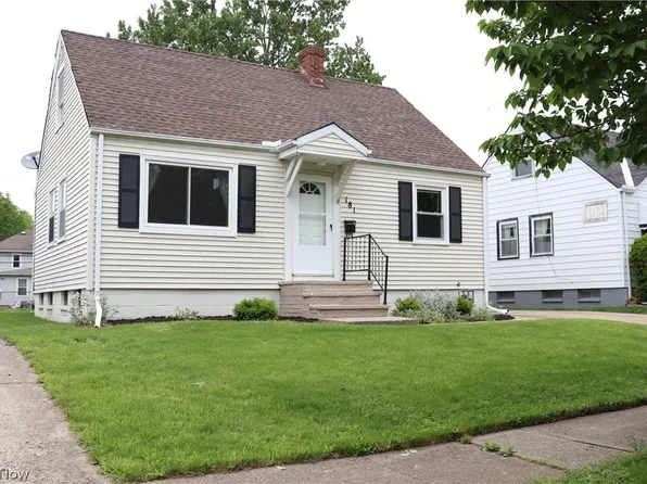 181 John St, Bedford, OH 44146