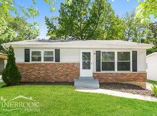 5988 Bermuda Dr, Saint Louis, MO 63135