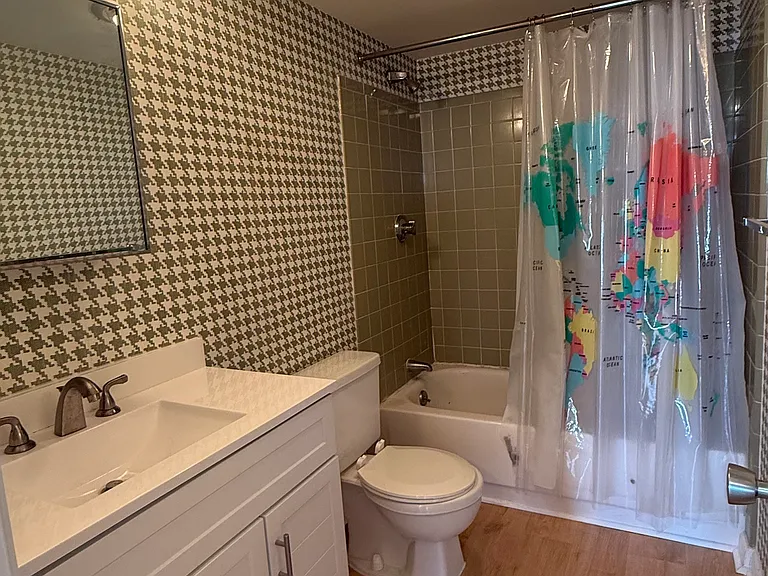 1825 Saint Julian Pl #18E — Photo 11