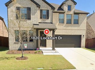 1820 Lockhart Dr, Forney, TX 75126