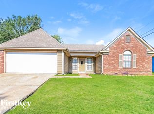 5311 Shady Ridge Dr, Memphis, TN 38141