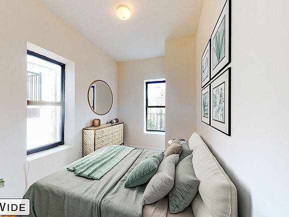 3rd image of 150 2nd Ave APT 2DR