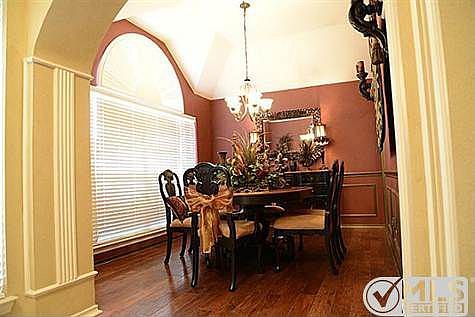 2nd image of 7308 Cottonwood Ct