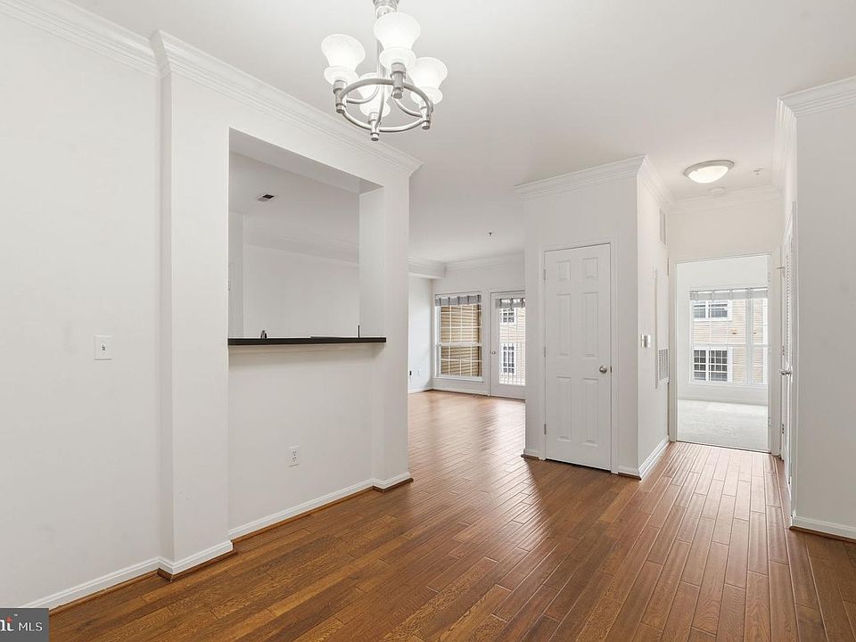 1st image of 4854 Eisenhower Ave Unit 351