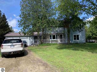 780 N Gavord Rd, Sterling, MI 48659