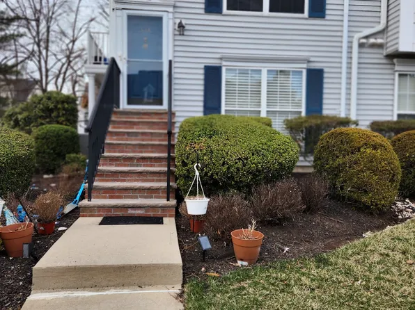 3401 French Dr, Bridgewater, NJ 08807