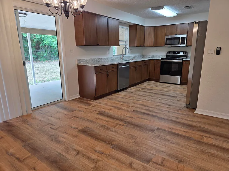 9205 N Fawn Way — Photo 2