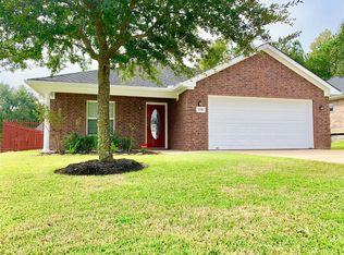 158 Hidden Valley Cir, Huntsville, TX 77340