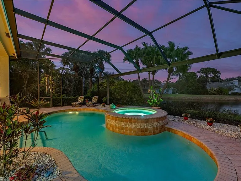 3748 Ascot Bend Ct — Photo 32