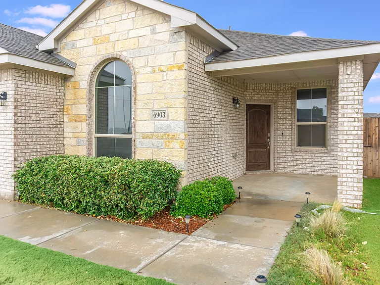 6903 Capstone Rd — Photo 2