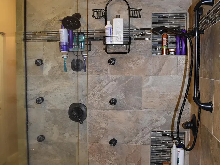 7508 SW 85th Dr — Photo 8
