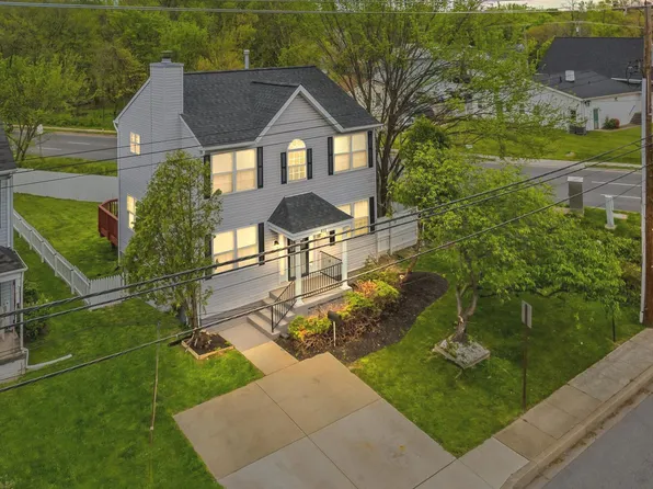 611 8th St, Laurel, MD 20707