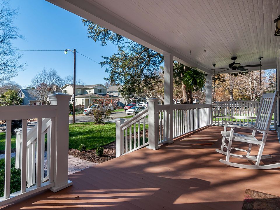 2433 Laburnum Ave, Charlotte, NC 28205 Zillow