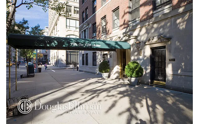 Sold by Douglas Elliman | media 10