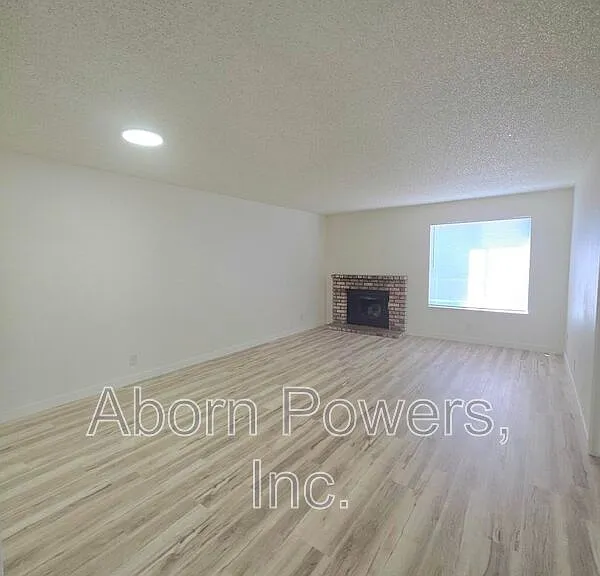 1140 Melton Dr #2 — Photo 10