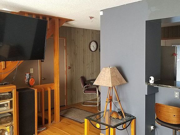 4th image of 1312 Glenboro Way