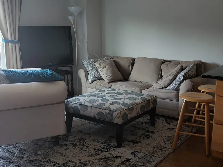 291 Hope St #B5 — Photo 5