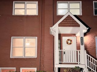 400 N Madison St, Woodstock, IL 60098