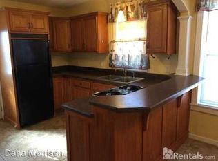 2122 W 4th St APT 1, Duluth, MN 55806