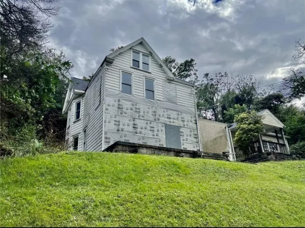 1101 Berry St, Pittsburgh, PA 15204