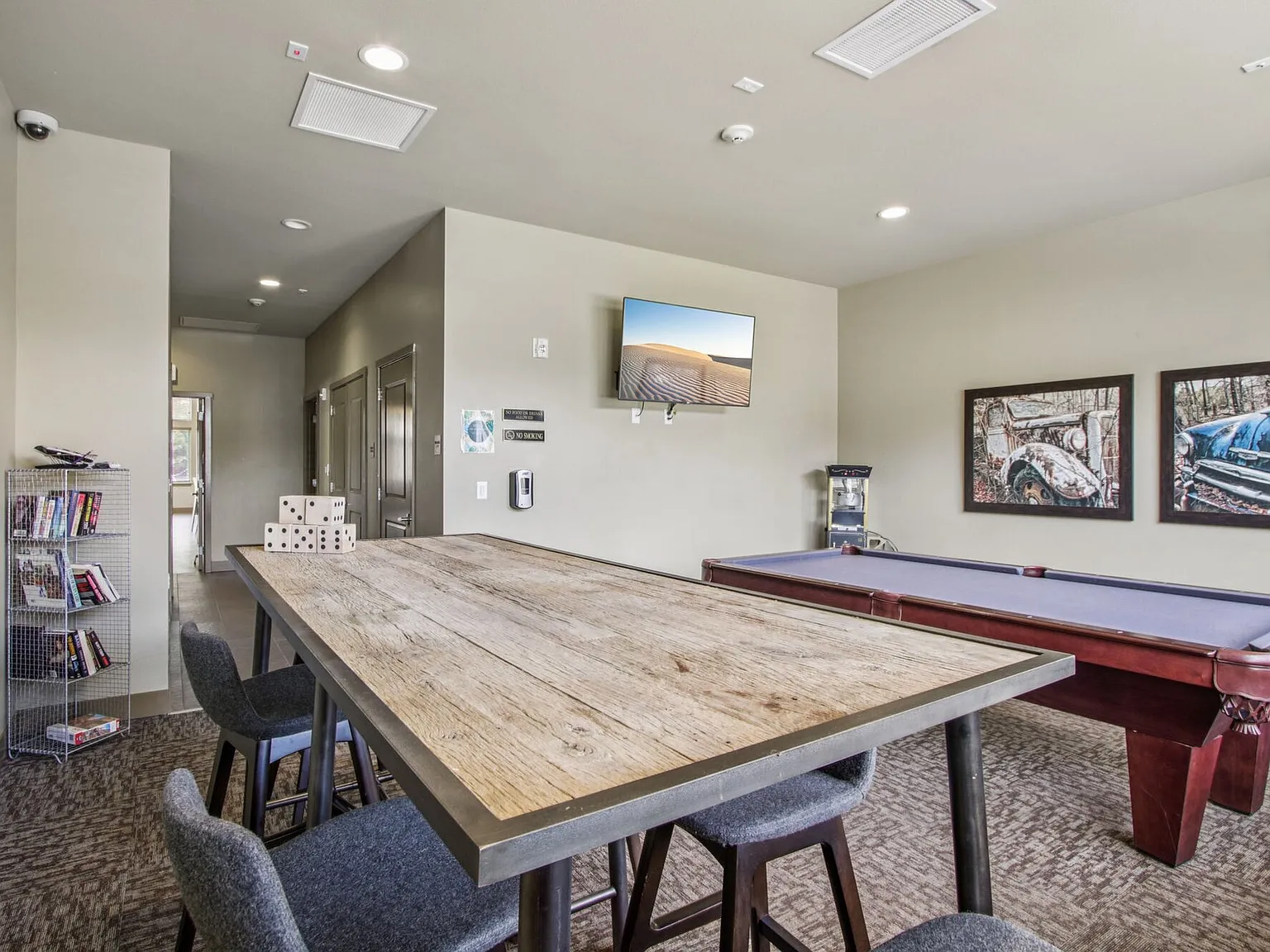 Copper Peak Apartments — Photo 3