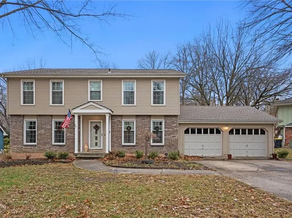 413 NW 40th St, Kansas City, MO 64116