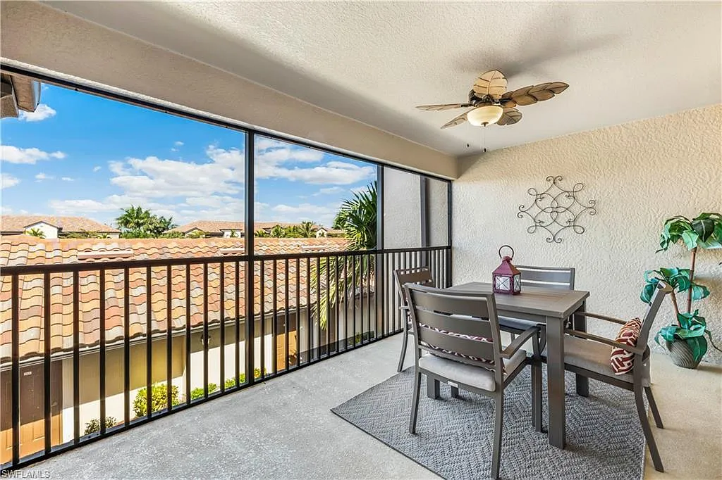 2 bed, 2.0 bath, 1549 sqft, $7,800 — Photo 3