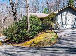 137 Squaw Valley Ln #8, Dillard, GA 30537