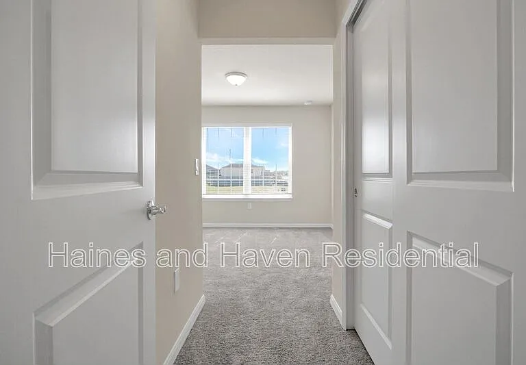 4292 Chester Springs Blvd — Photo 23
