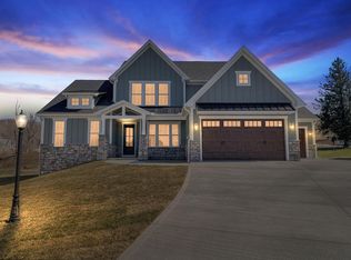 68 Hidden Brook Cir, Morgantown, WV 26508