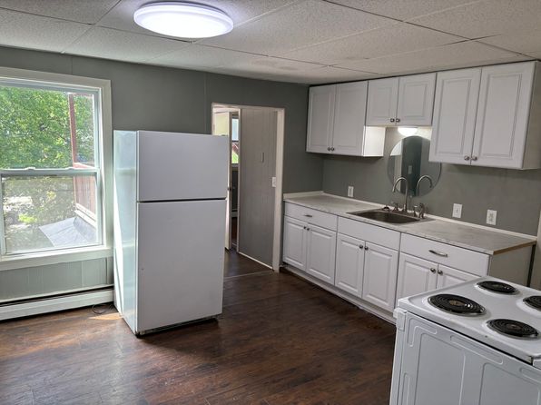 24 Elm St #205