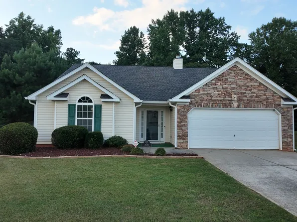 2680 Harrison Mill Dr, Douglasville, GA 30135