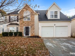 8726 Royal Bluff Dr, Charlotte, NC 28269