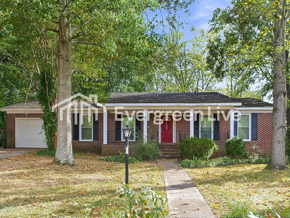 11030 Jean Rd SE