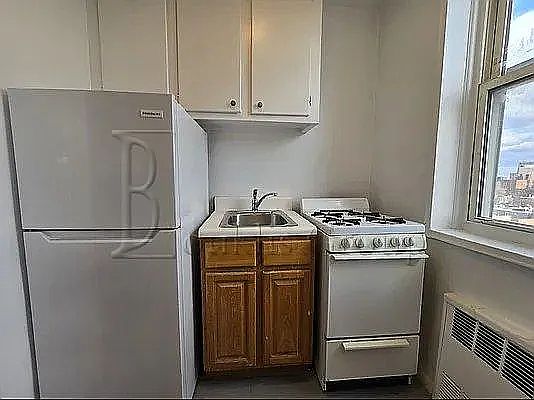 2nd image of 74-28 Woodside Ave #7C