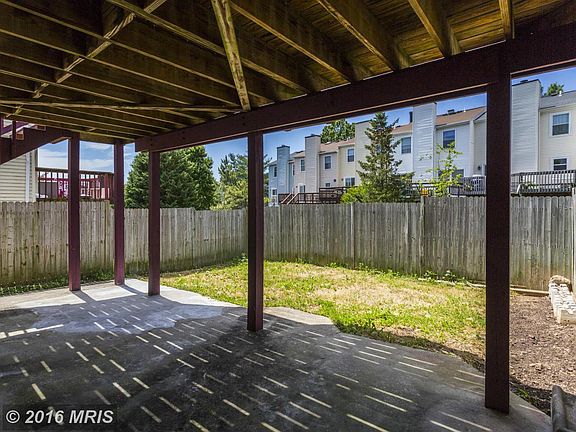 5th image of 7408 Frankfort Pl