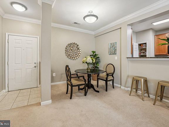 5th image of 4852 Eisenhower Ave Unit 134