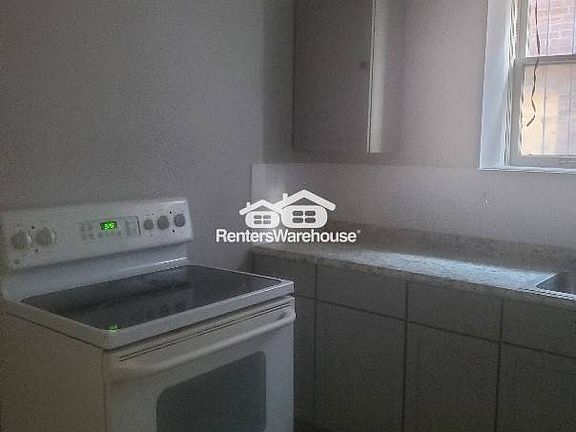 4th image of 5066 W Florissant Ave #1