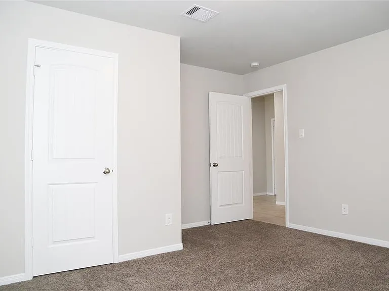 17714 Auburn Heights Trl — Photo 10